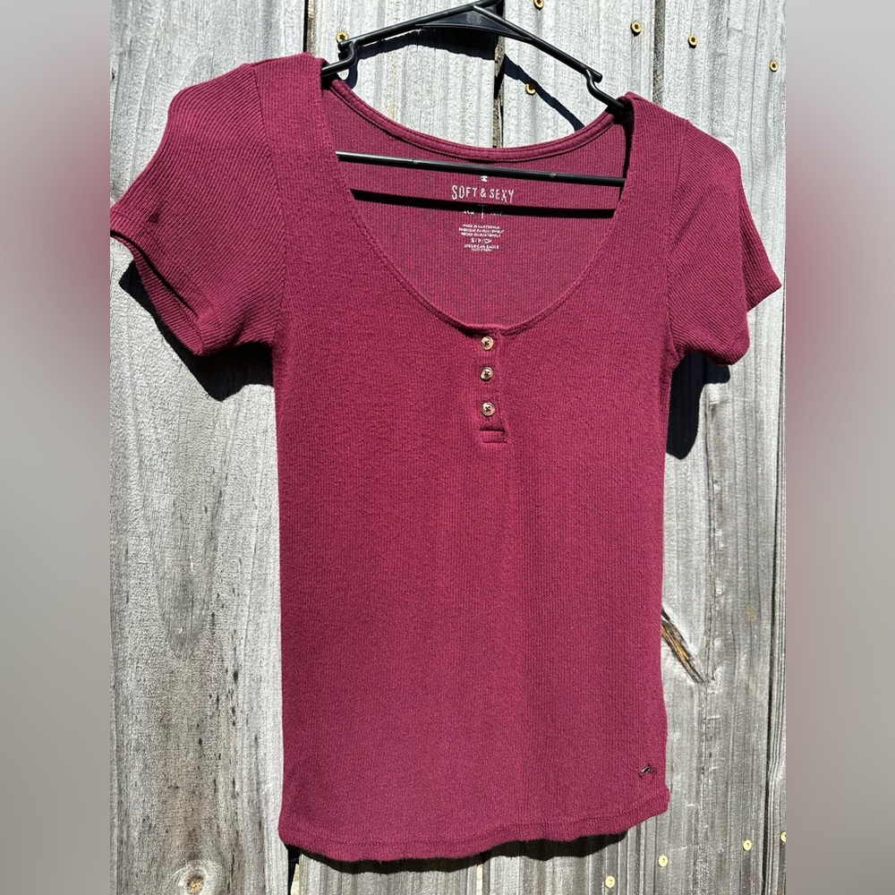 American Eagle Women’s Soft and Sexy T-shirt